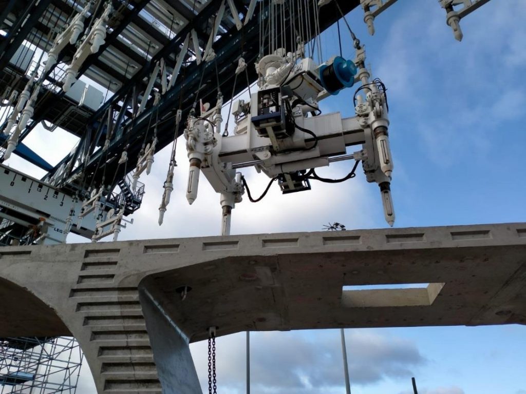 Segment Launching Gantry 120t - (Melbourne, AU) automatic system